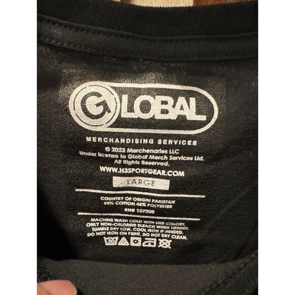 Five Finger Death Punch - NWOT Large - Picture 2 of 2